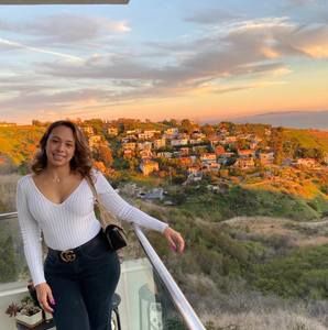 Meet your Posher, Marisol